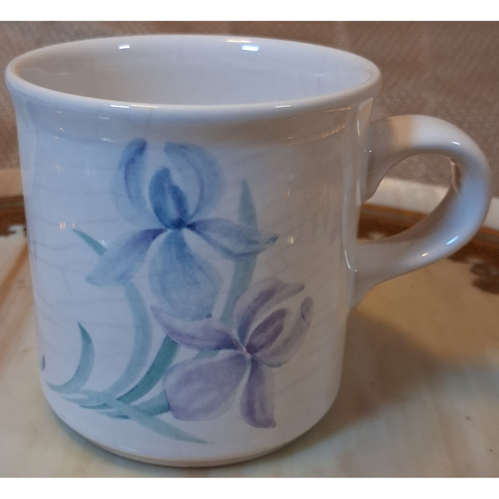 Pfaltzgraff Remembrance Mug Blue Purple Iris Floral Stoneware 001 USA Vintage